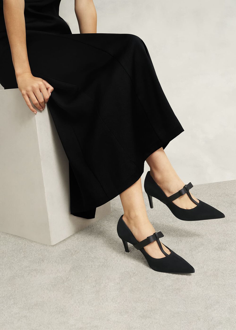 Giovanna T-Bar Heel, Black, hi-res