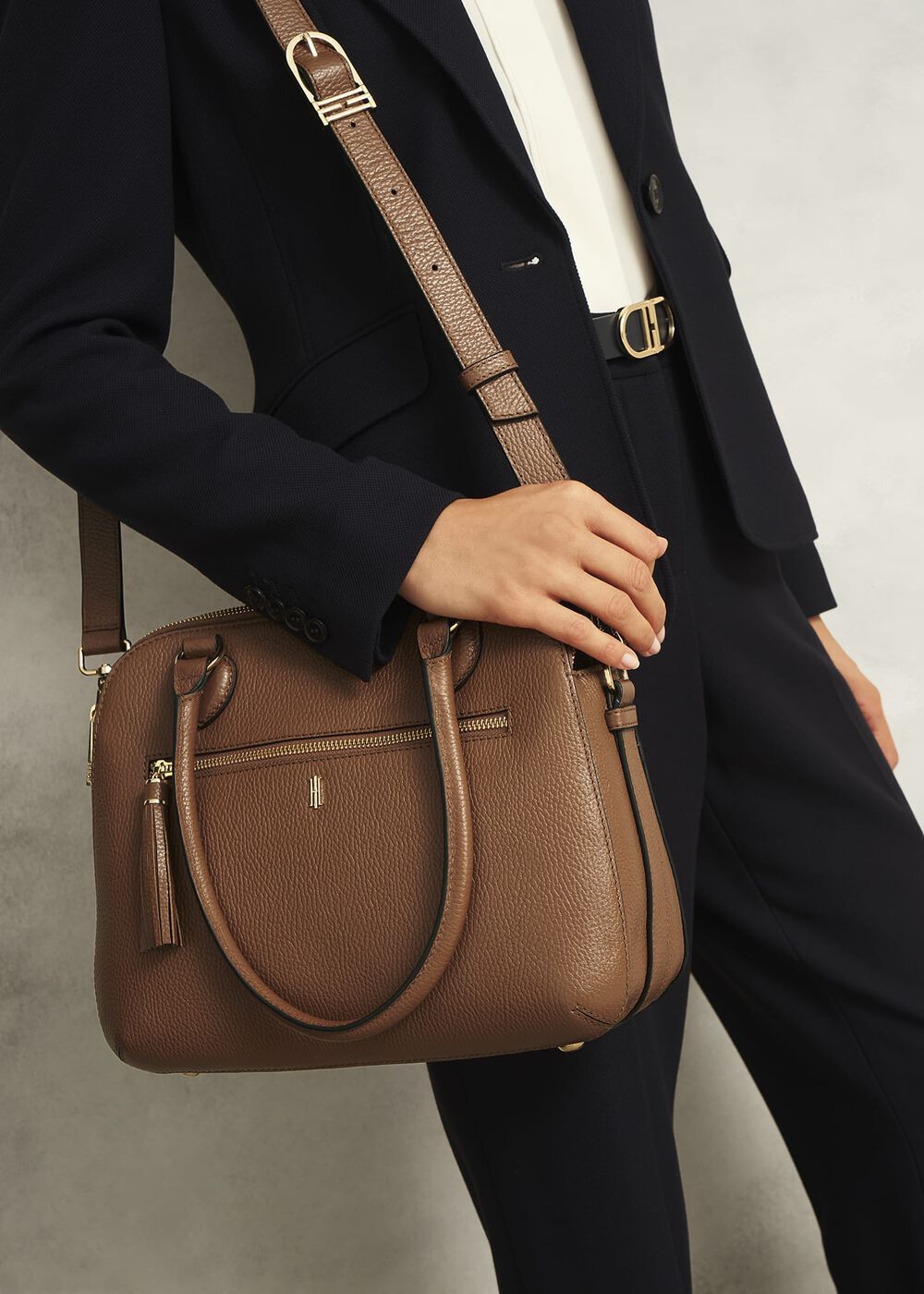 Carlton Large Leather Bag, Tan, hi-res