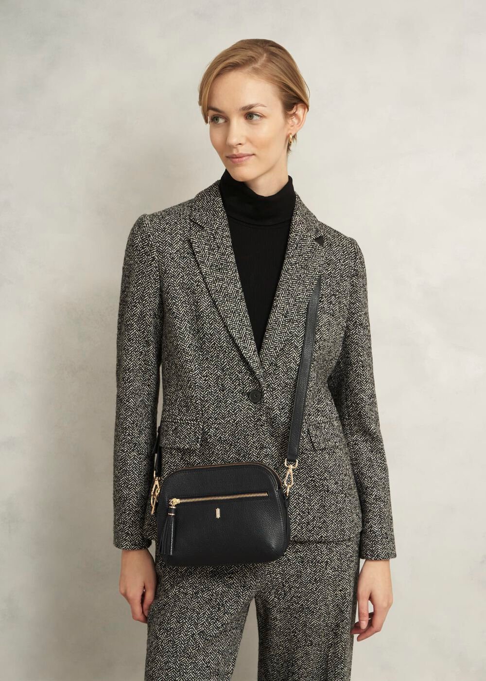 Carlton Crossbody Bag, Black, hi-res