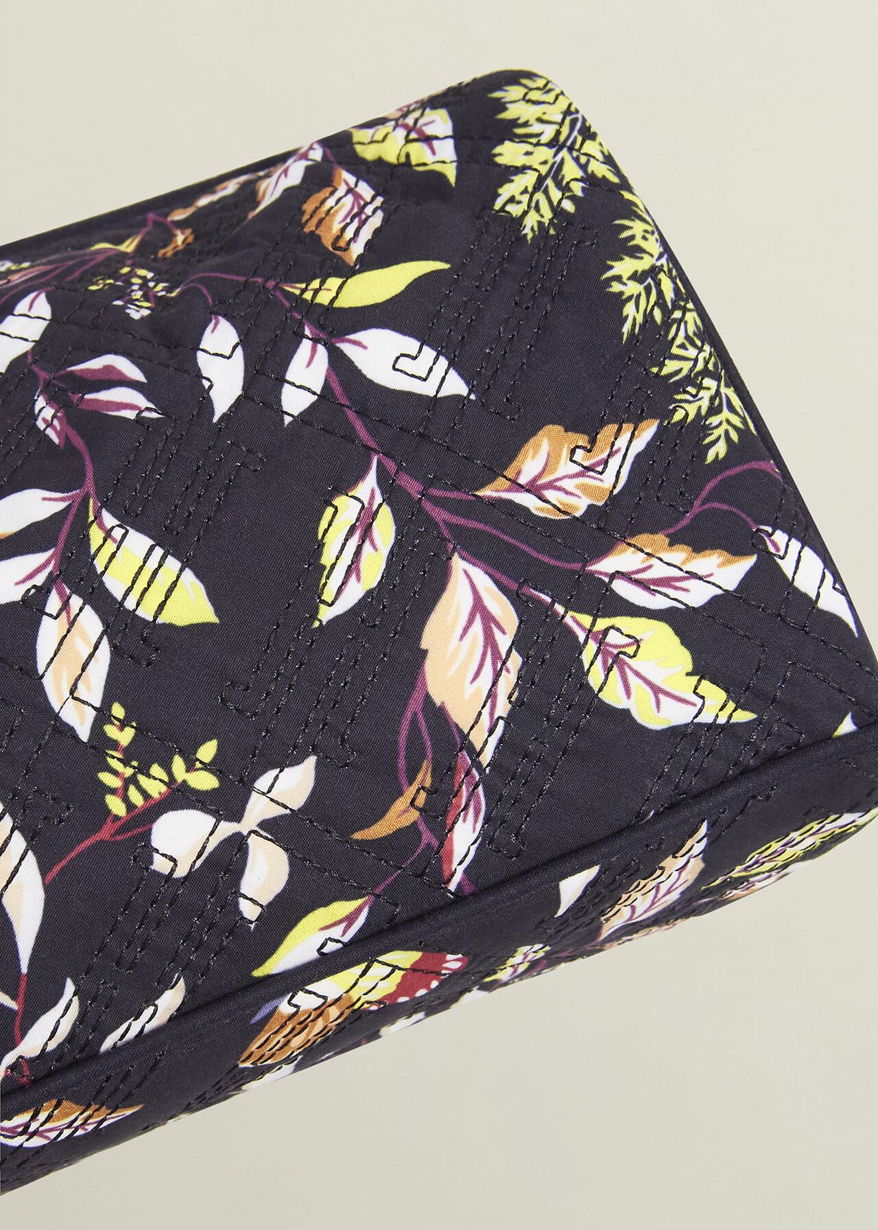 Aurelia Wash Bag, Navy Multi, hi-res