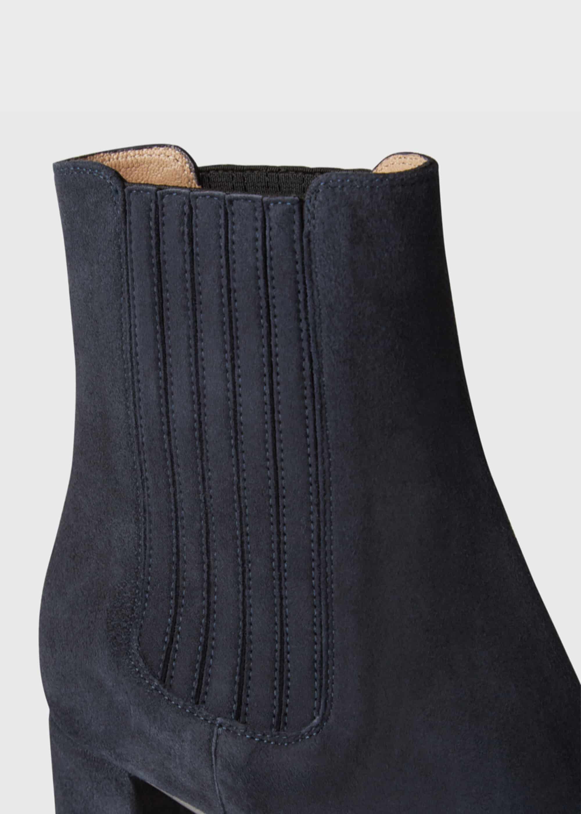 hobbs navy boots
