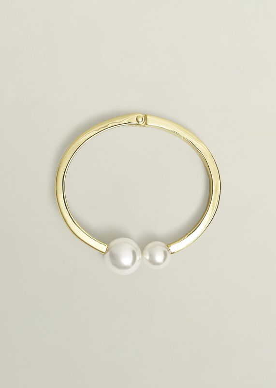 Lilia Cuff