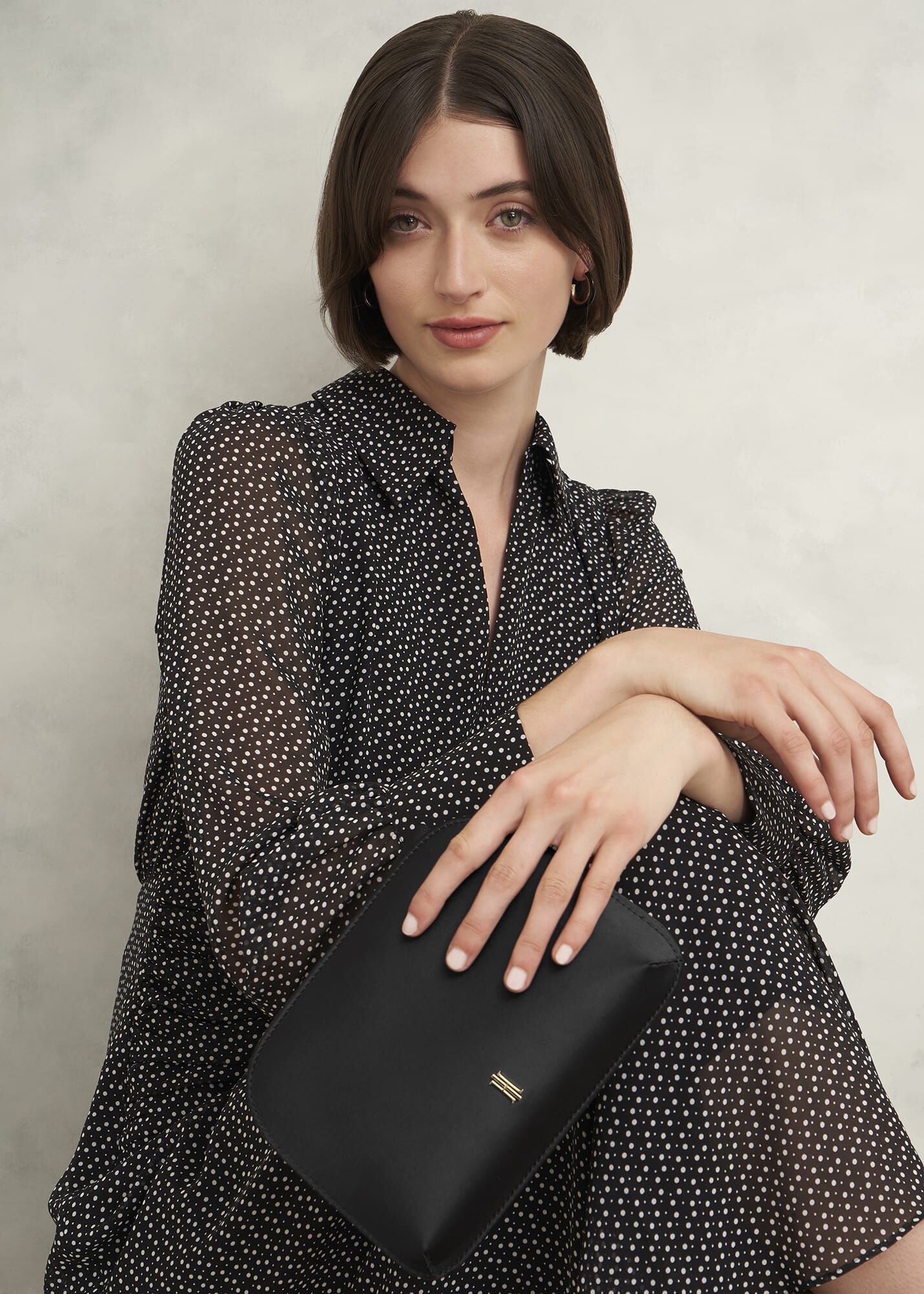 【Hobbs London】UK発 Milan サテン クラッチ バッグ ハンド 黒 Milan Satin Clutch Bag | Hobbs UK |