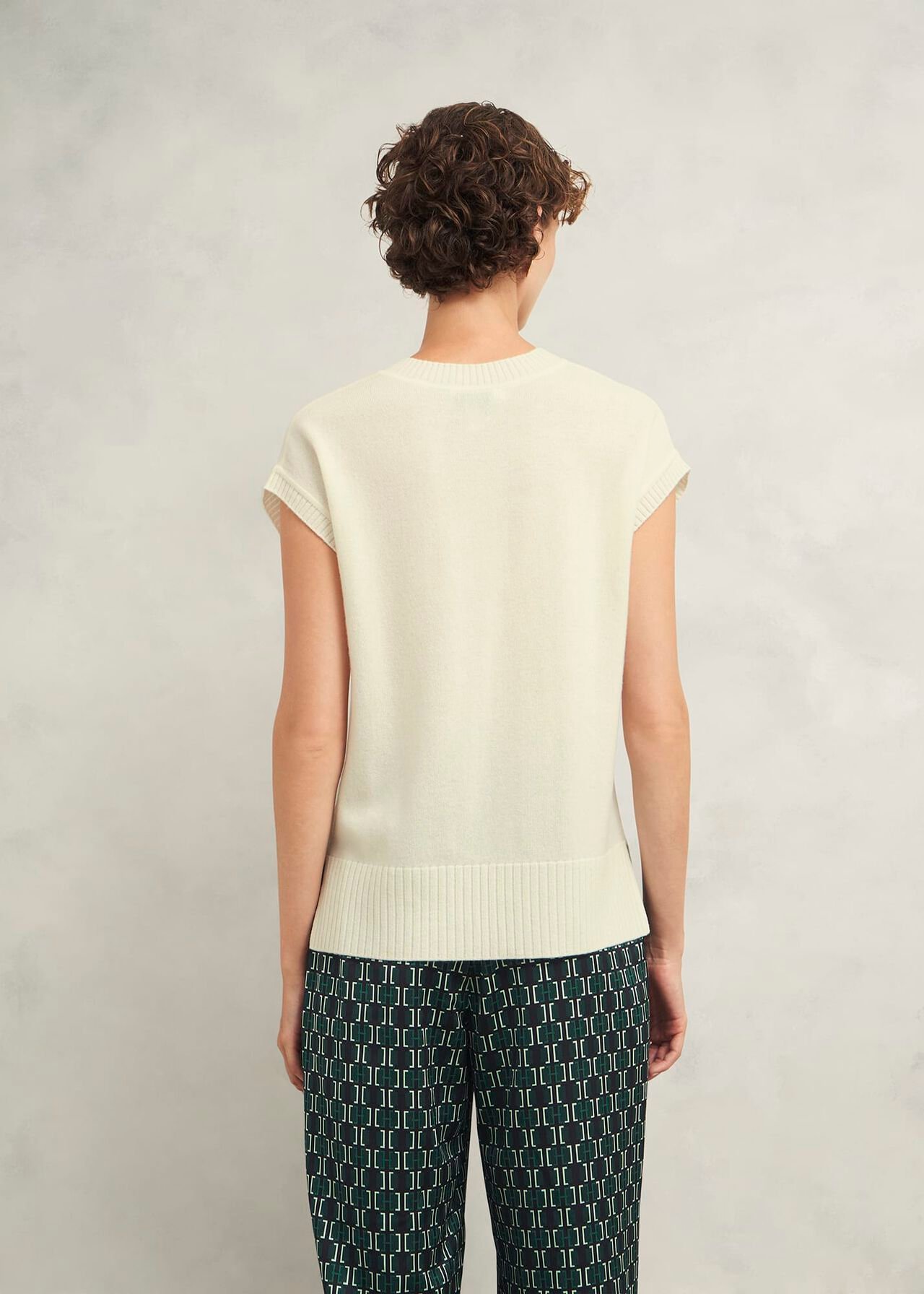 Brooksfirth Wool Cashmere Knitted Vest , Warm Ivory, hi-res