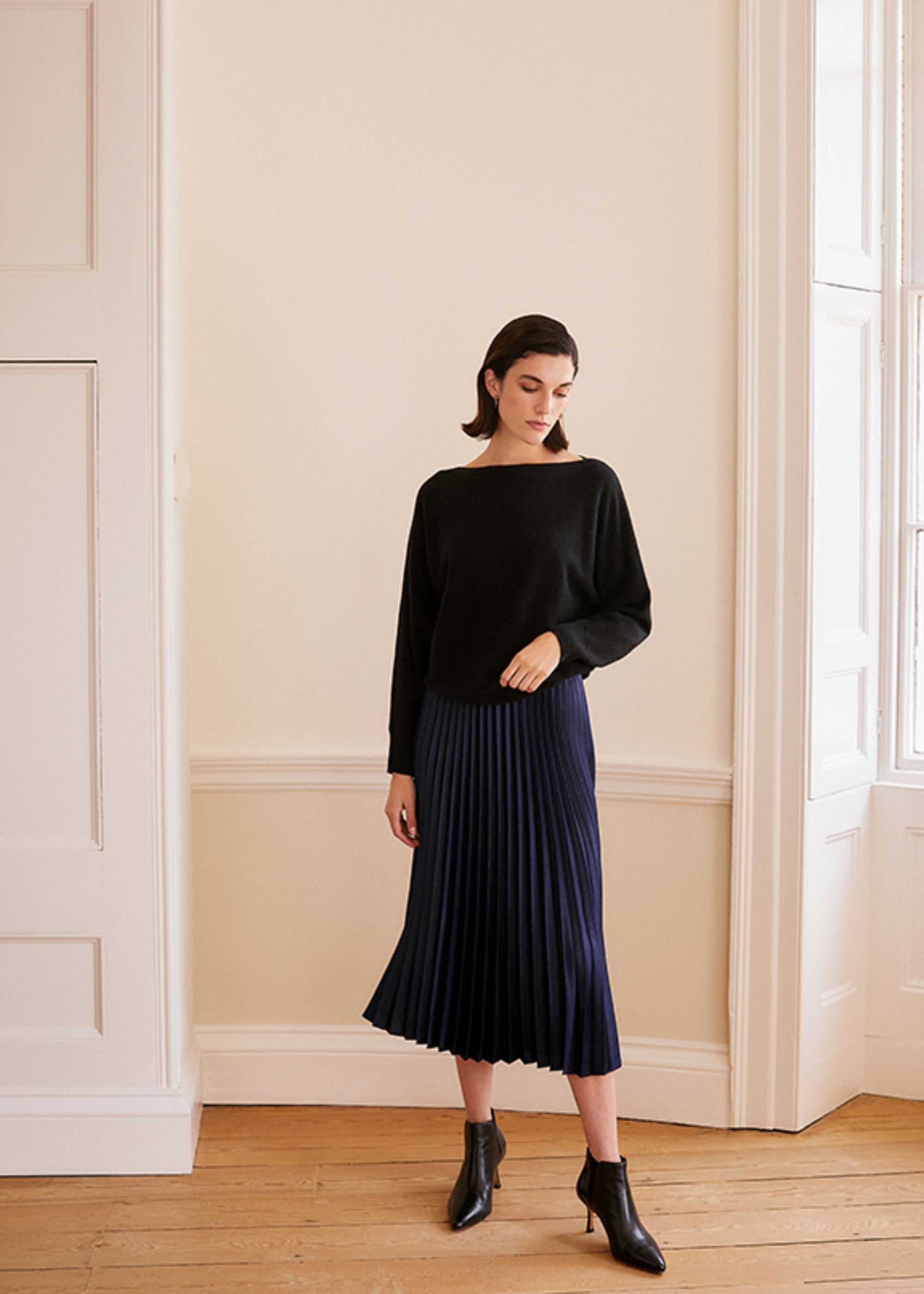 Midi skirt outfit 36 discount