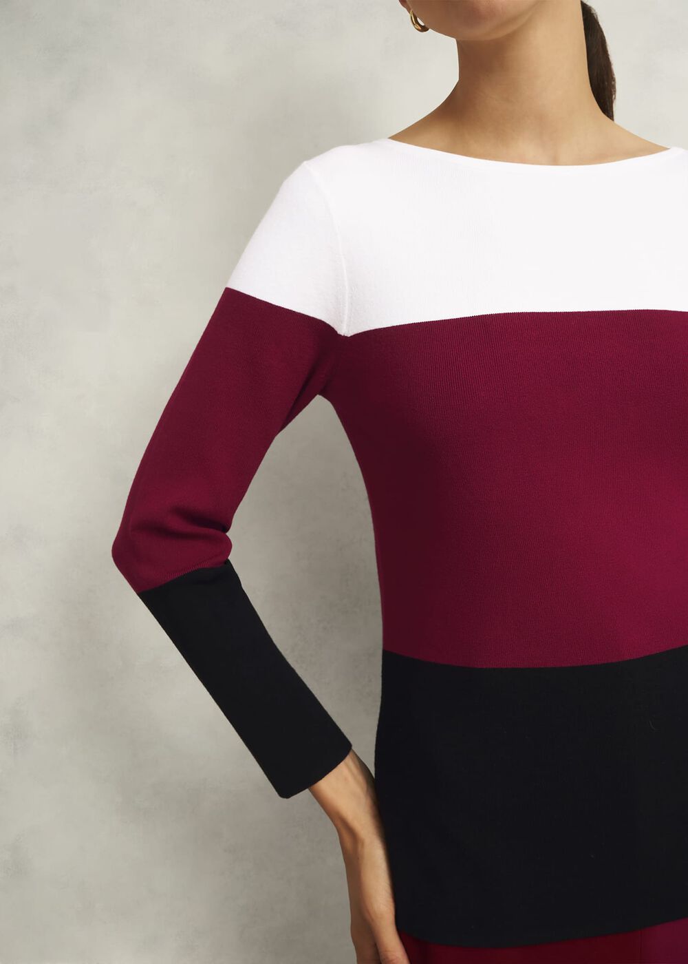 Burgundy Alice Colour Block Crew Neck Knitted Sweater, Beryl Black, hi-res