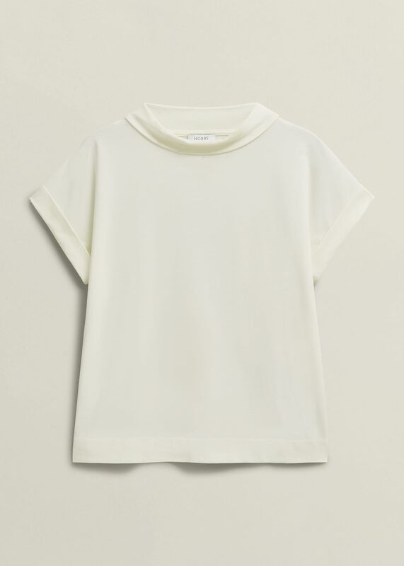 Catriona Top