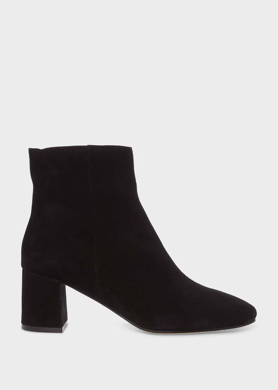 Imogen Boot