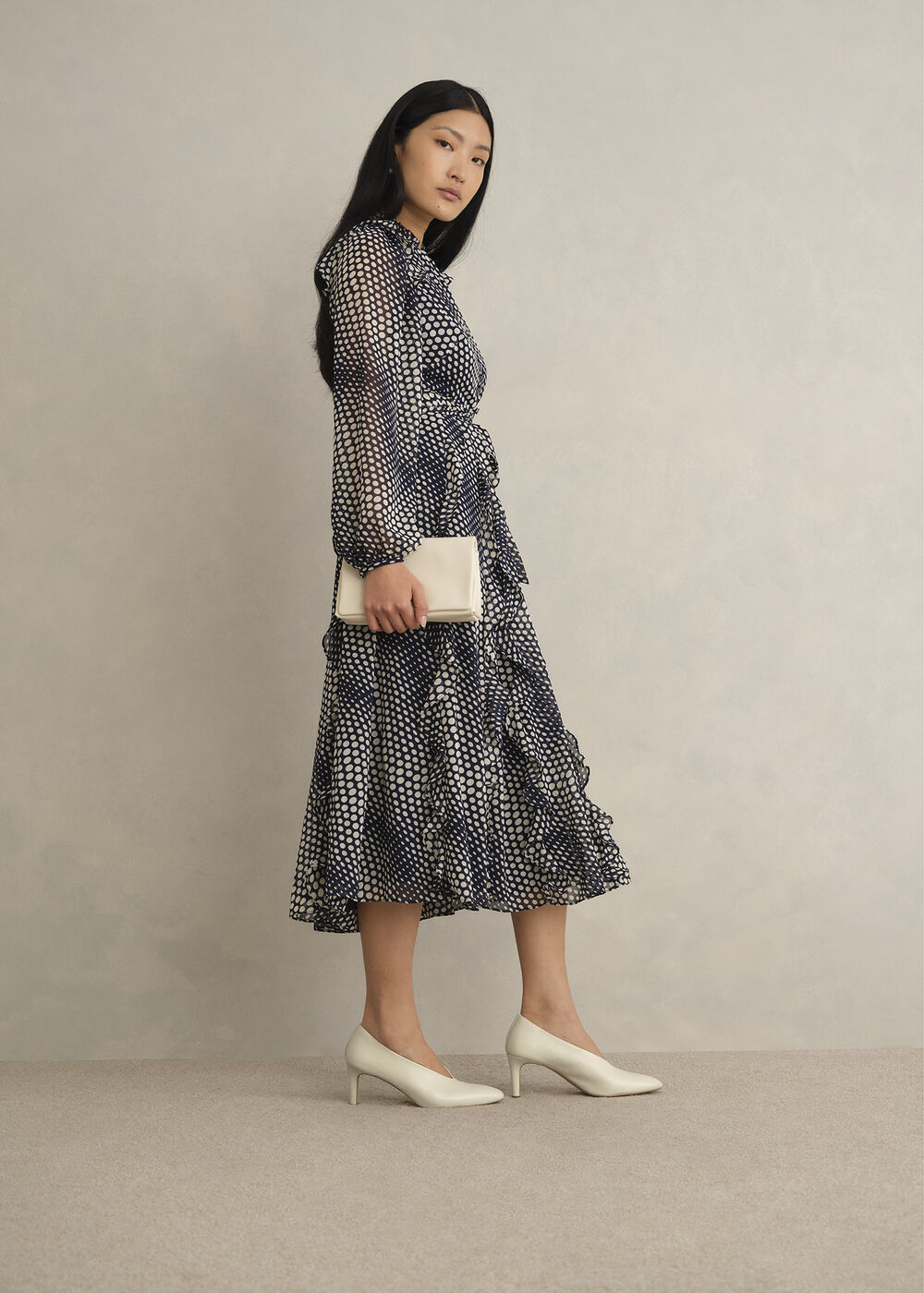 Cleo Courts, Warm Ivory, hi-res