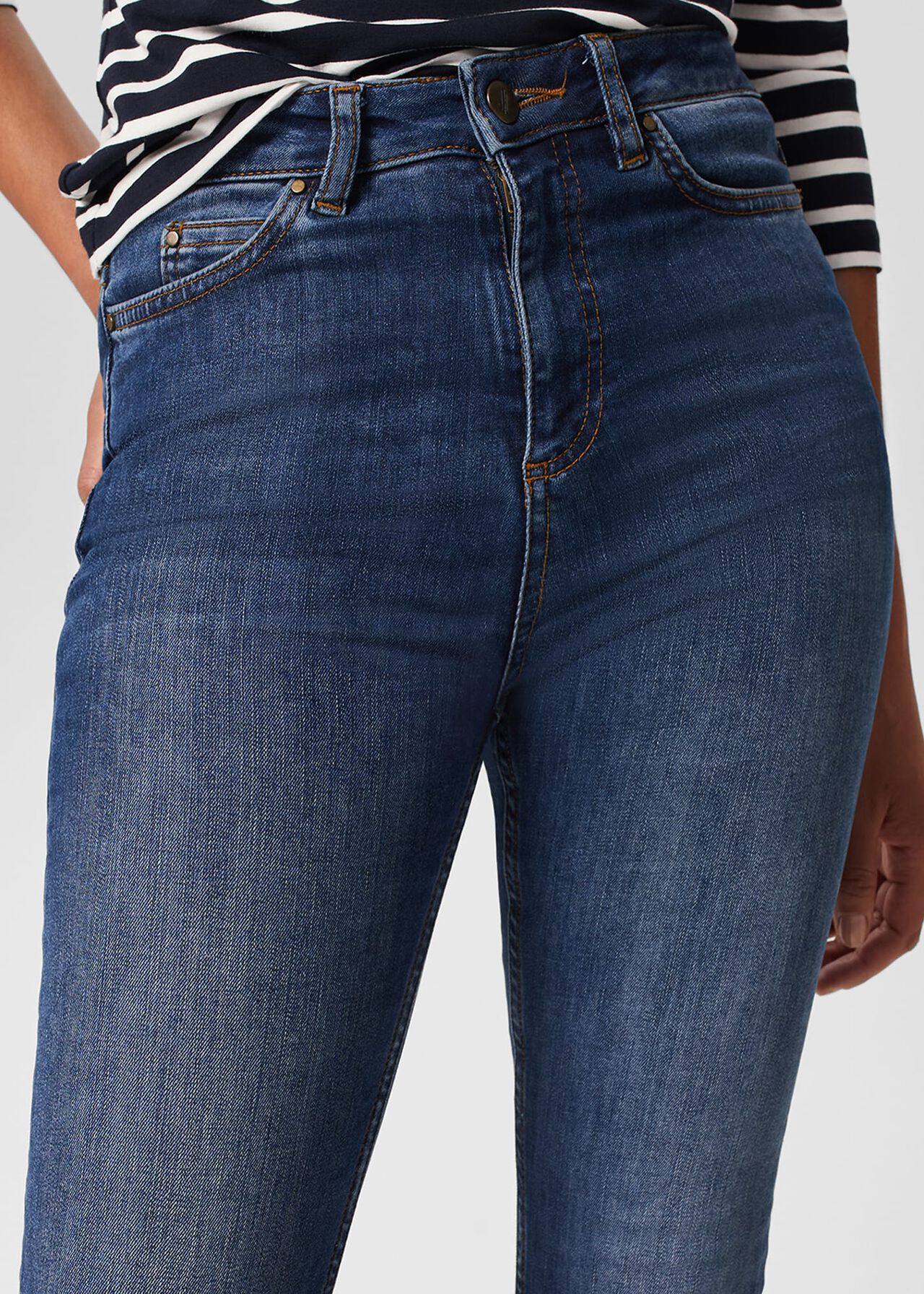 Gia Sculpting Jeans, Mid Wash, hi-res