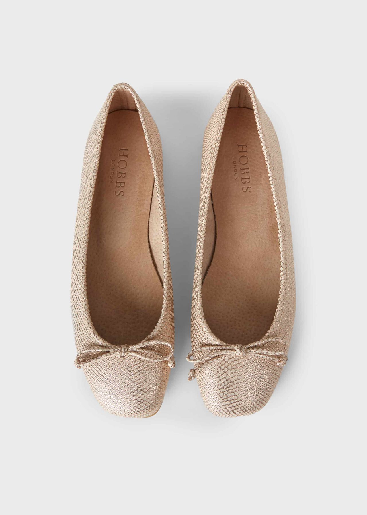 hobbs prior ballerina pumps