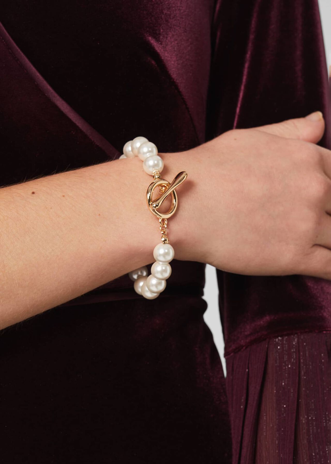 Sukey Bracelet, Gold, hi-res