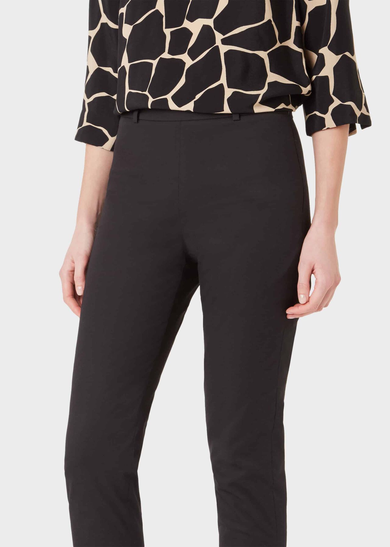 Mallory Cotton Blend Capri Trousers With Stretch, Black, hi-res