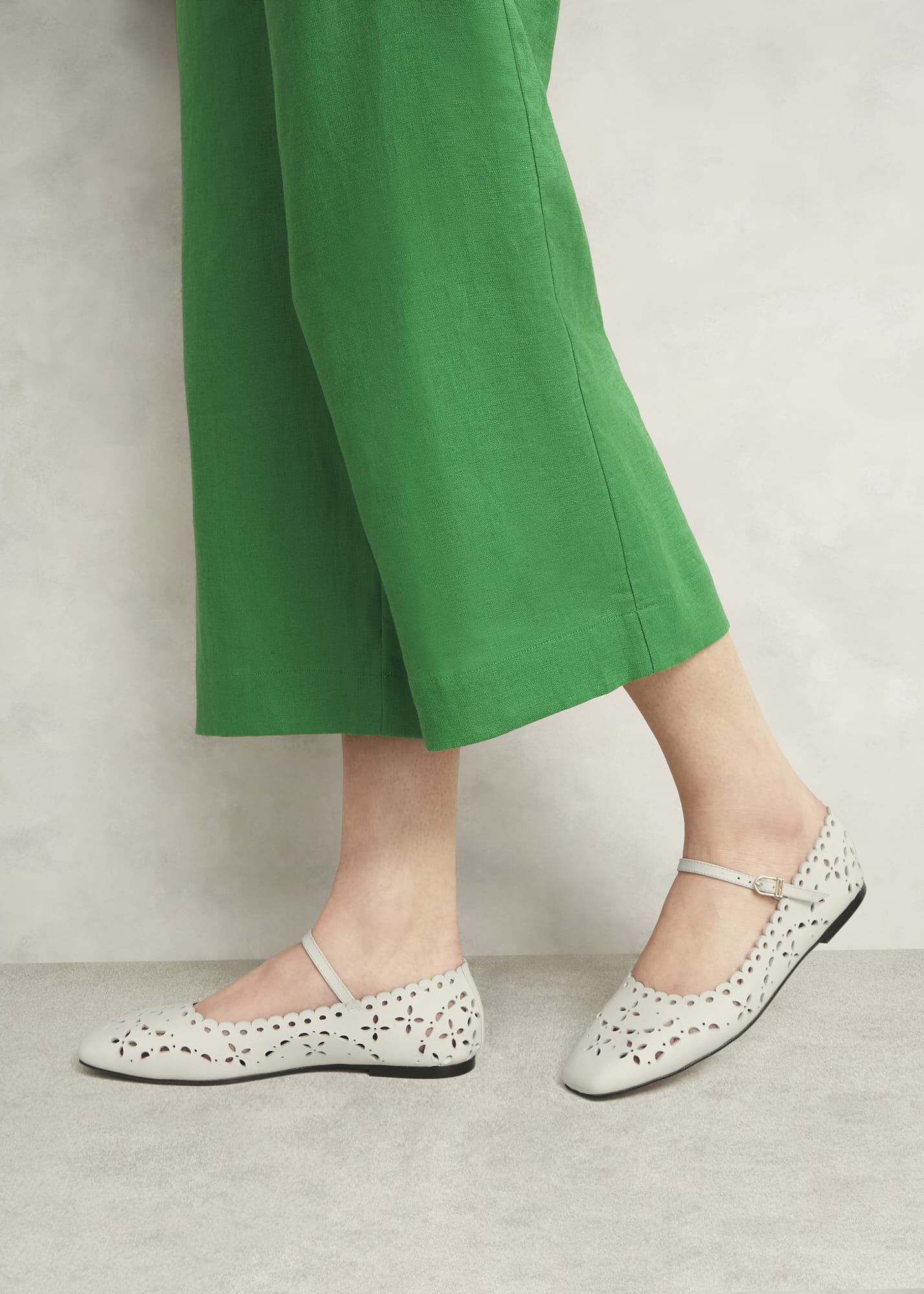 Chrissy Cut Detail Mary Janes | Hobbs US |
