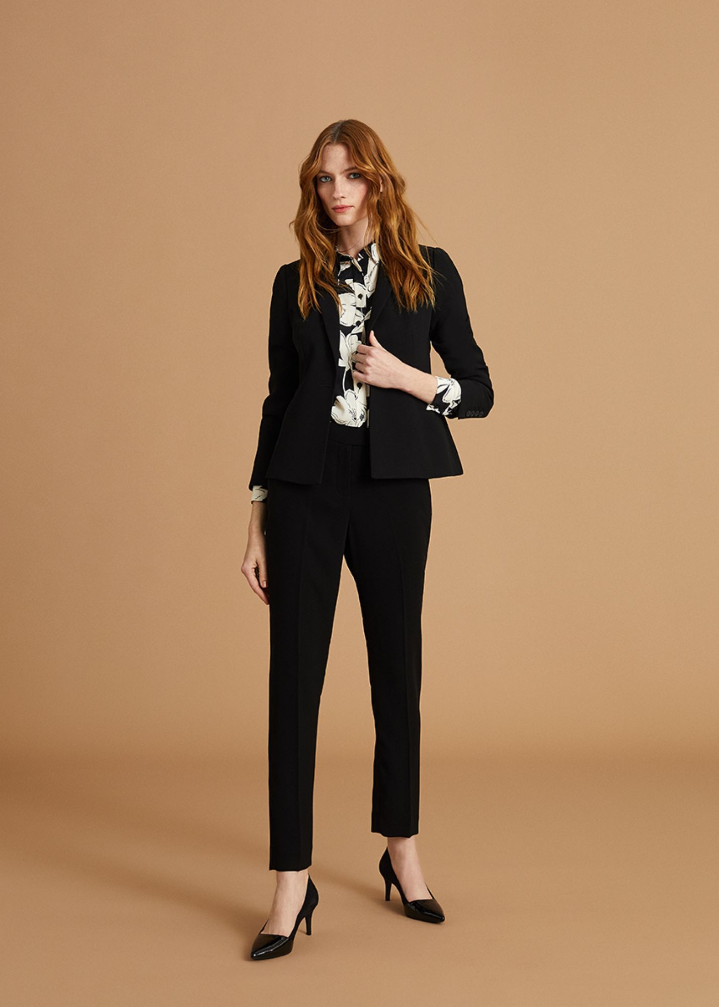 The Alva Suit Outfit