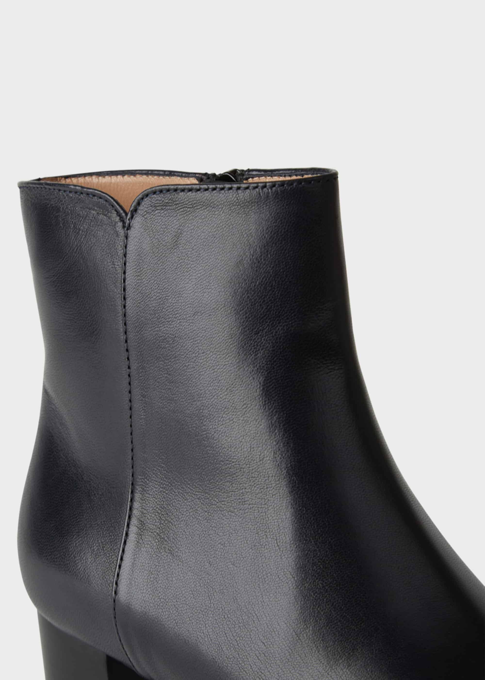 hobbs navy boots