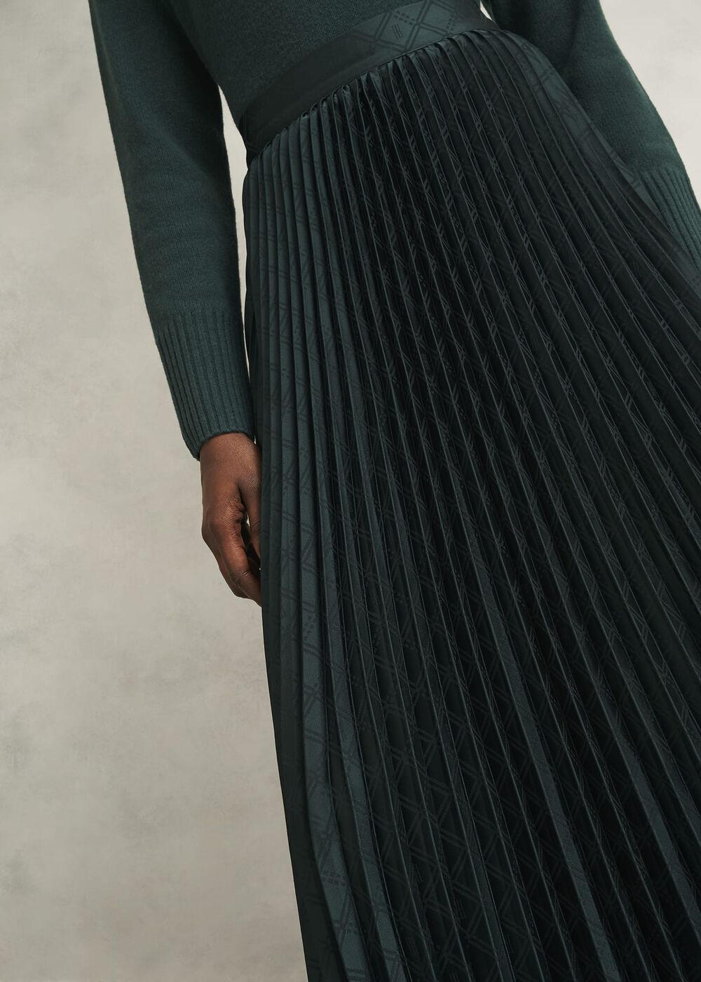 Luana Skirt, Ponderosa Green, hi-res