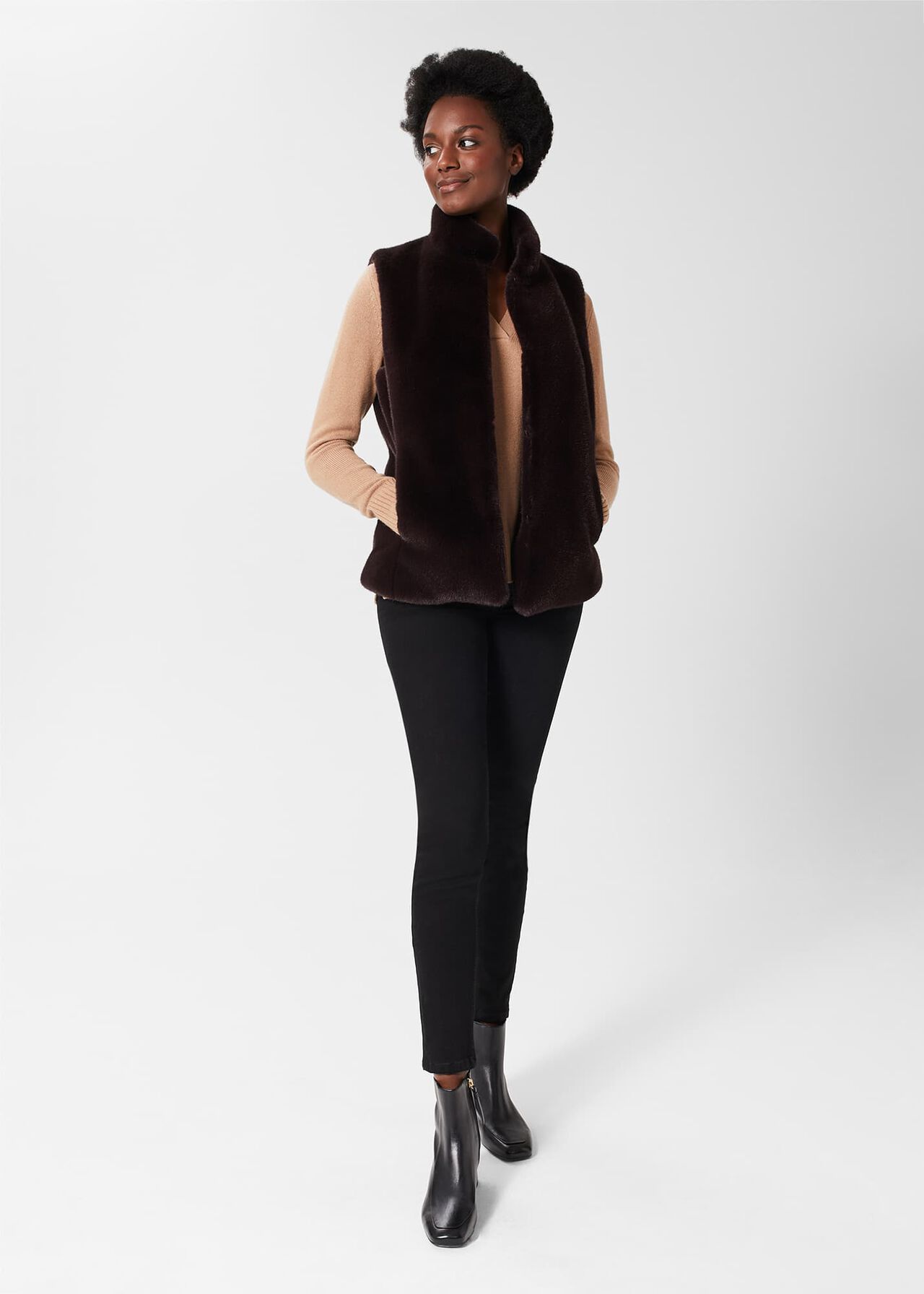 Verena Gilet, Aubergine, hi-res