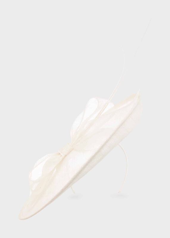 Victoria Fascinator