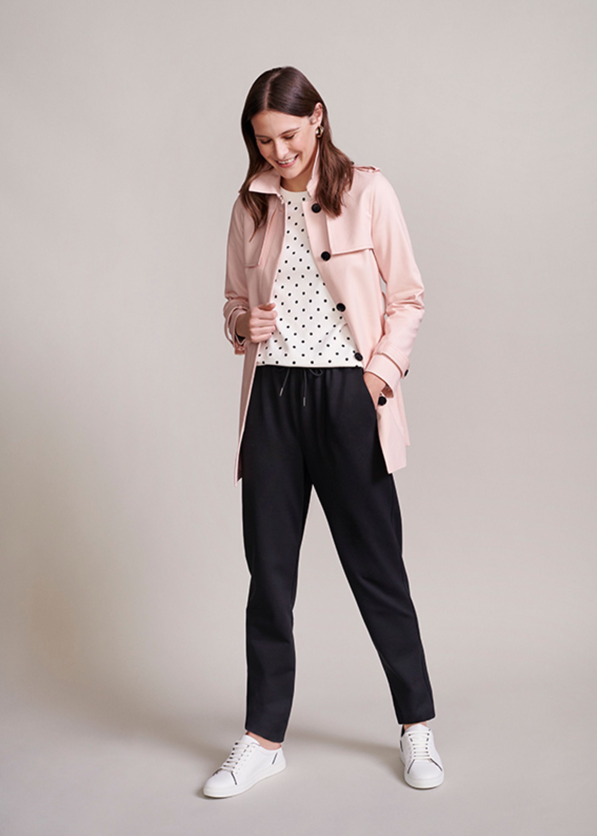 The Raegan Mac Outfit | Hobbs