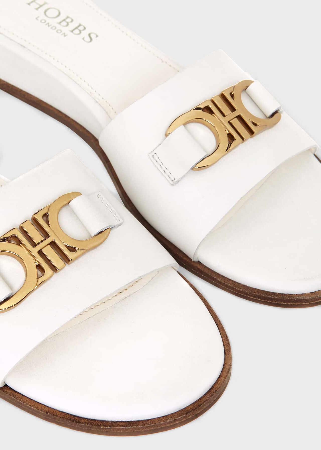 Beatrix Sandal, Ivory, hi-res