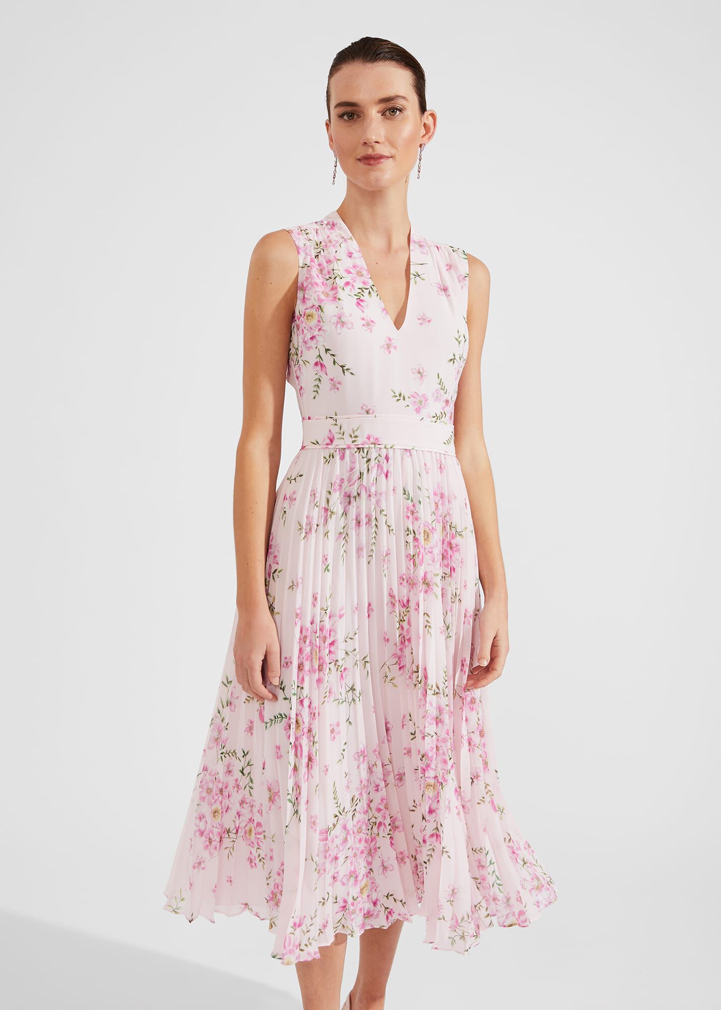 Petite Veronica Pleated Floral Dress | Hobbs US |