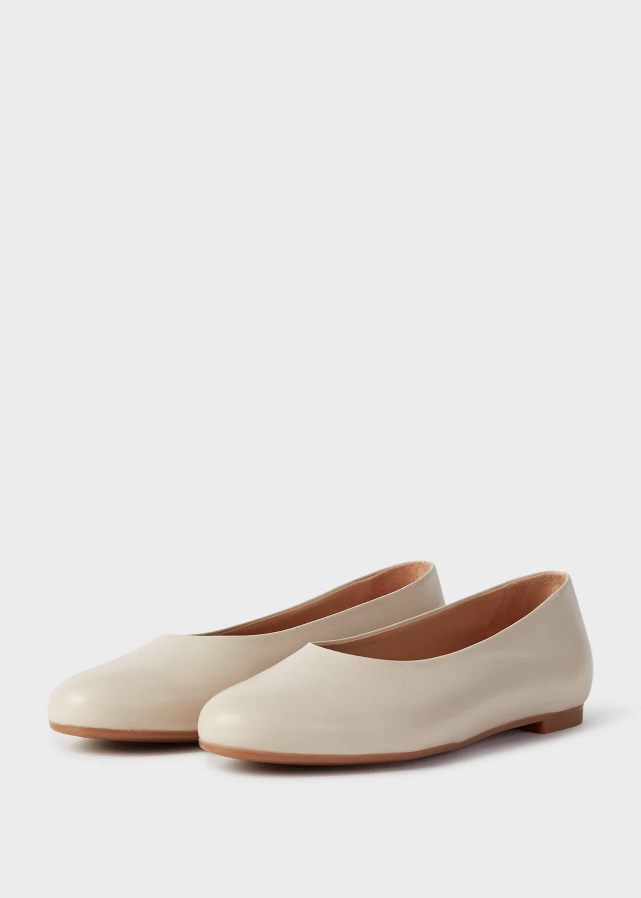 Suki Leather Ballerinas Coconut