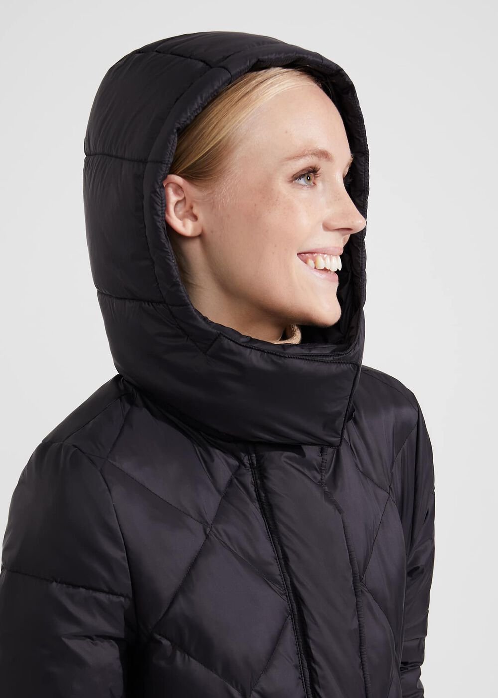 Avril Puffer, Black, hi-res