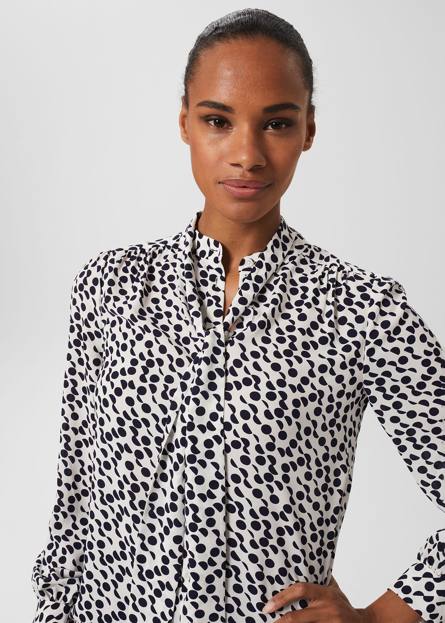 Ameri（アメリ）の「VINTAGE LIKE DOLLY BLOUSE（シャツ