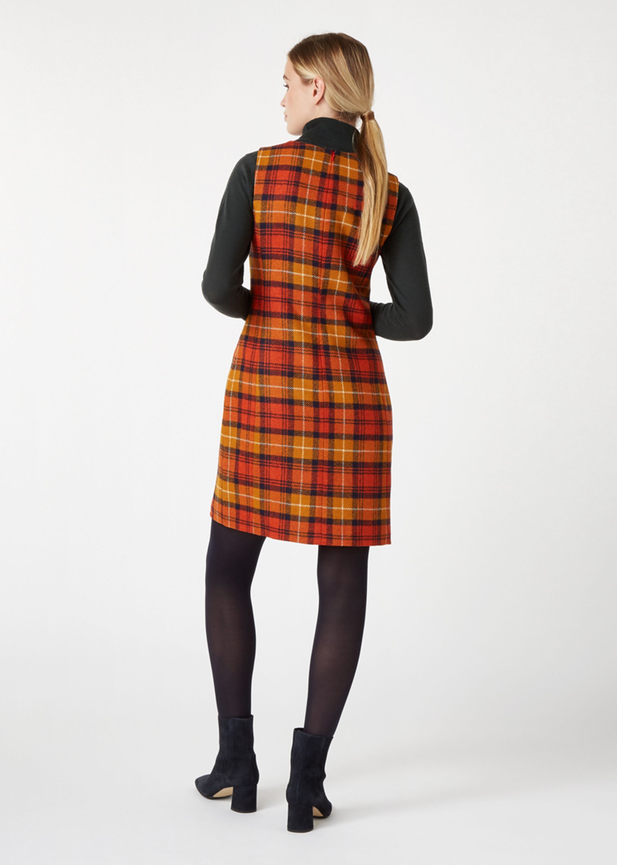 hobbs pinafore