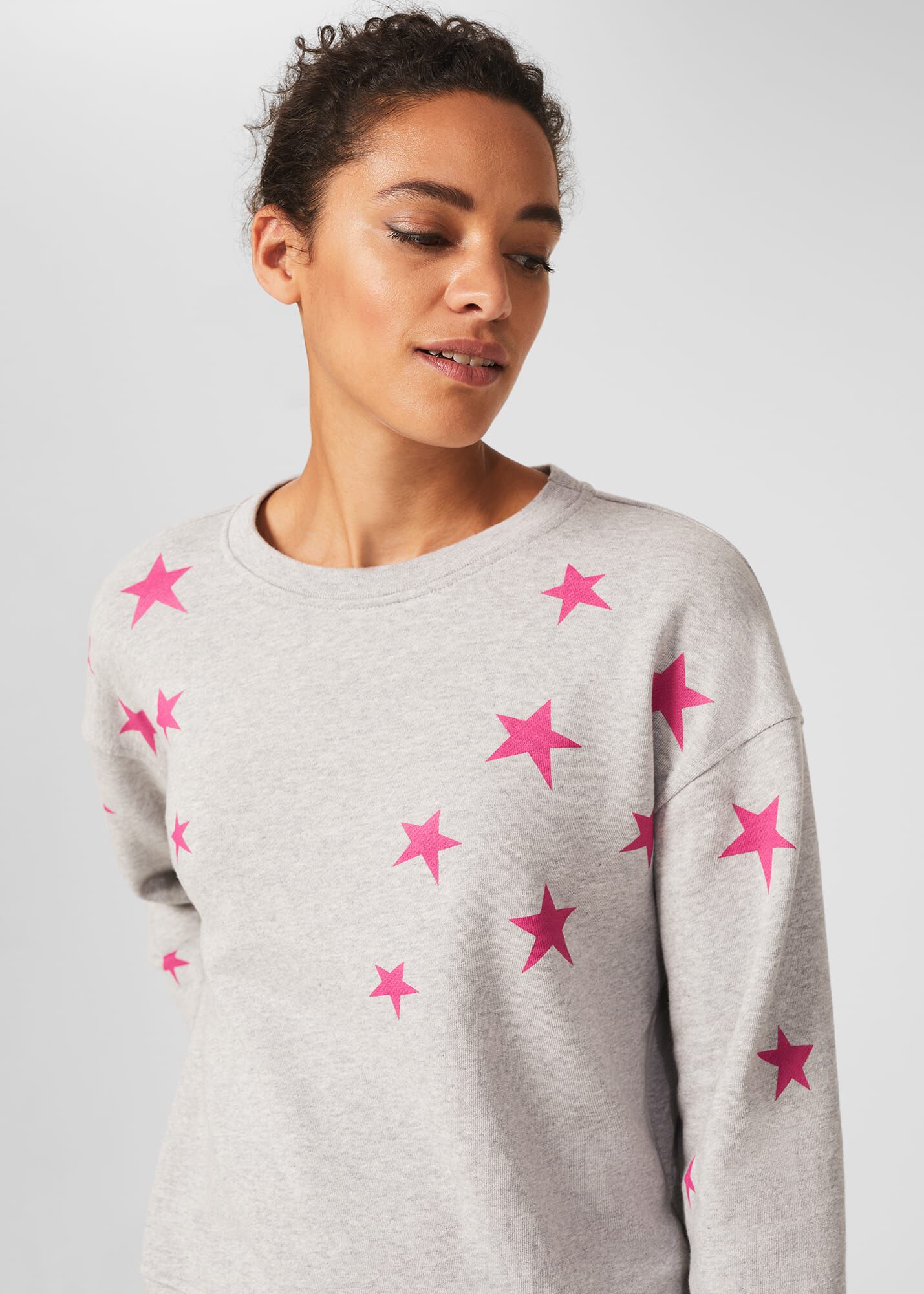 grey star sweatshirt