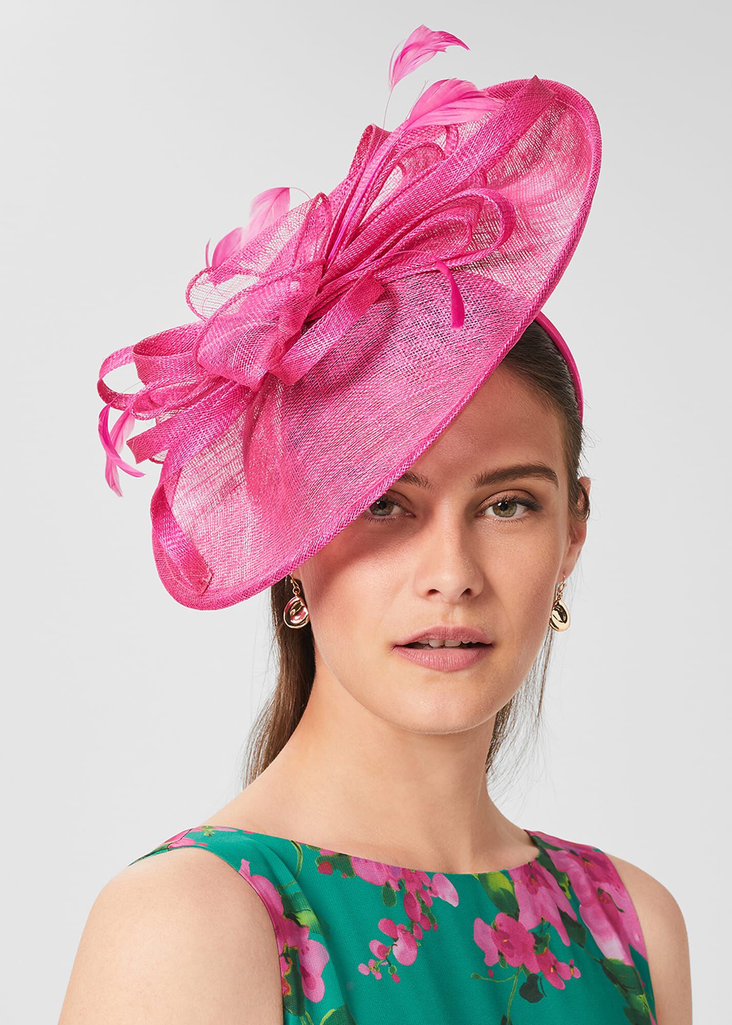 Hobbs fascinators