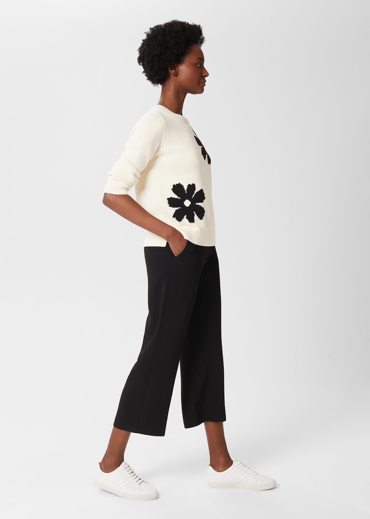 Lula Cropped Trousers With Stretch |
