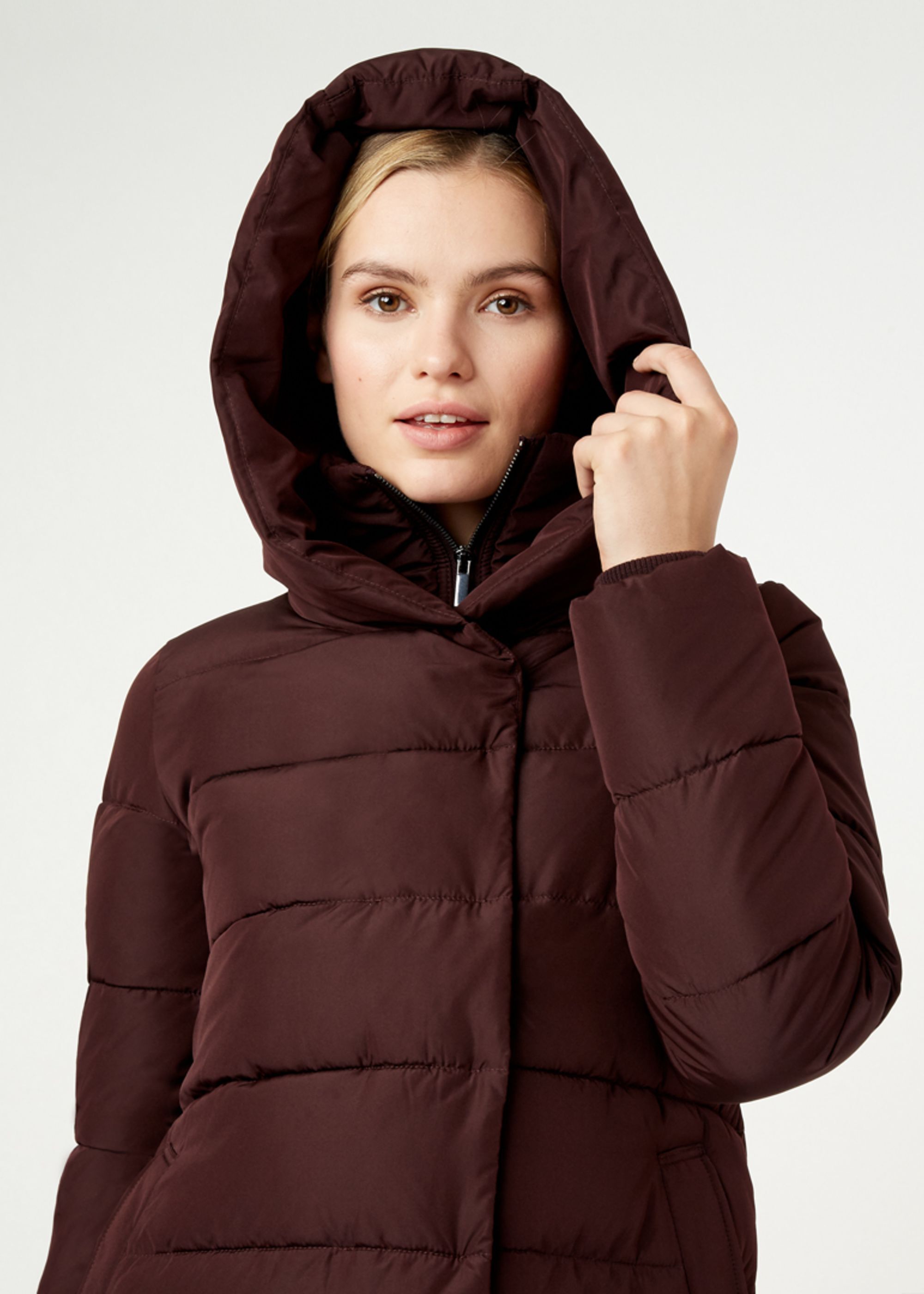 Hobbs Hadley Puffer Black 2024 overnetcity