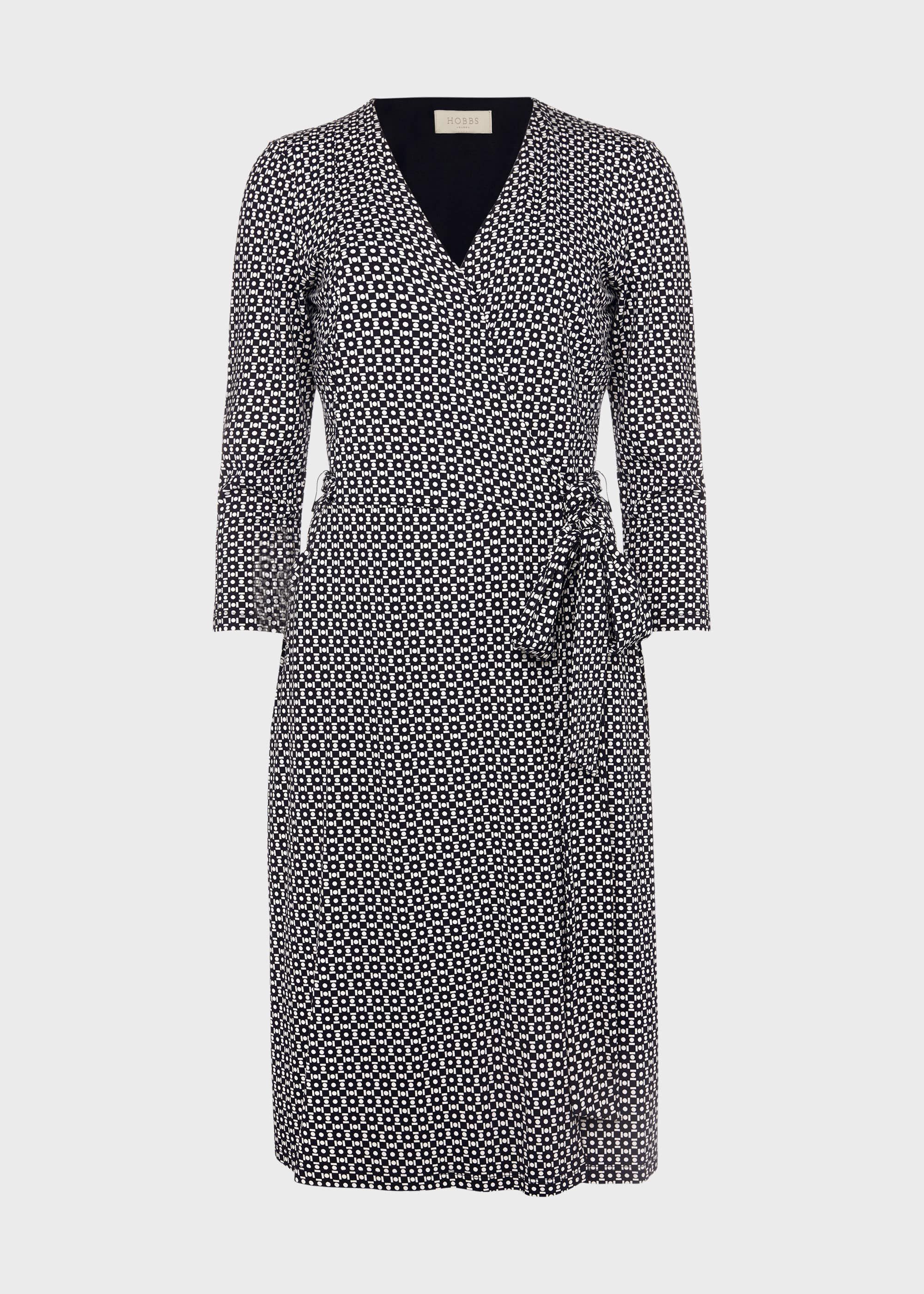 Hobbs delilah online