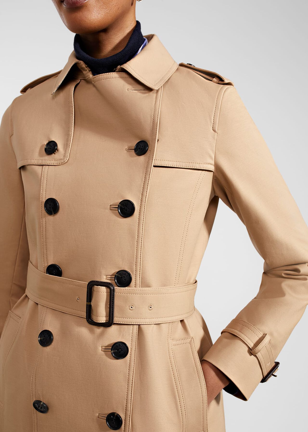 0040~Standard Fit Trench with Leather Collar and Hidden Closure main image 1