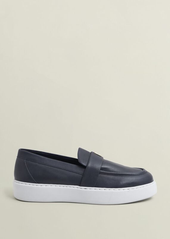 Rae Sneakers