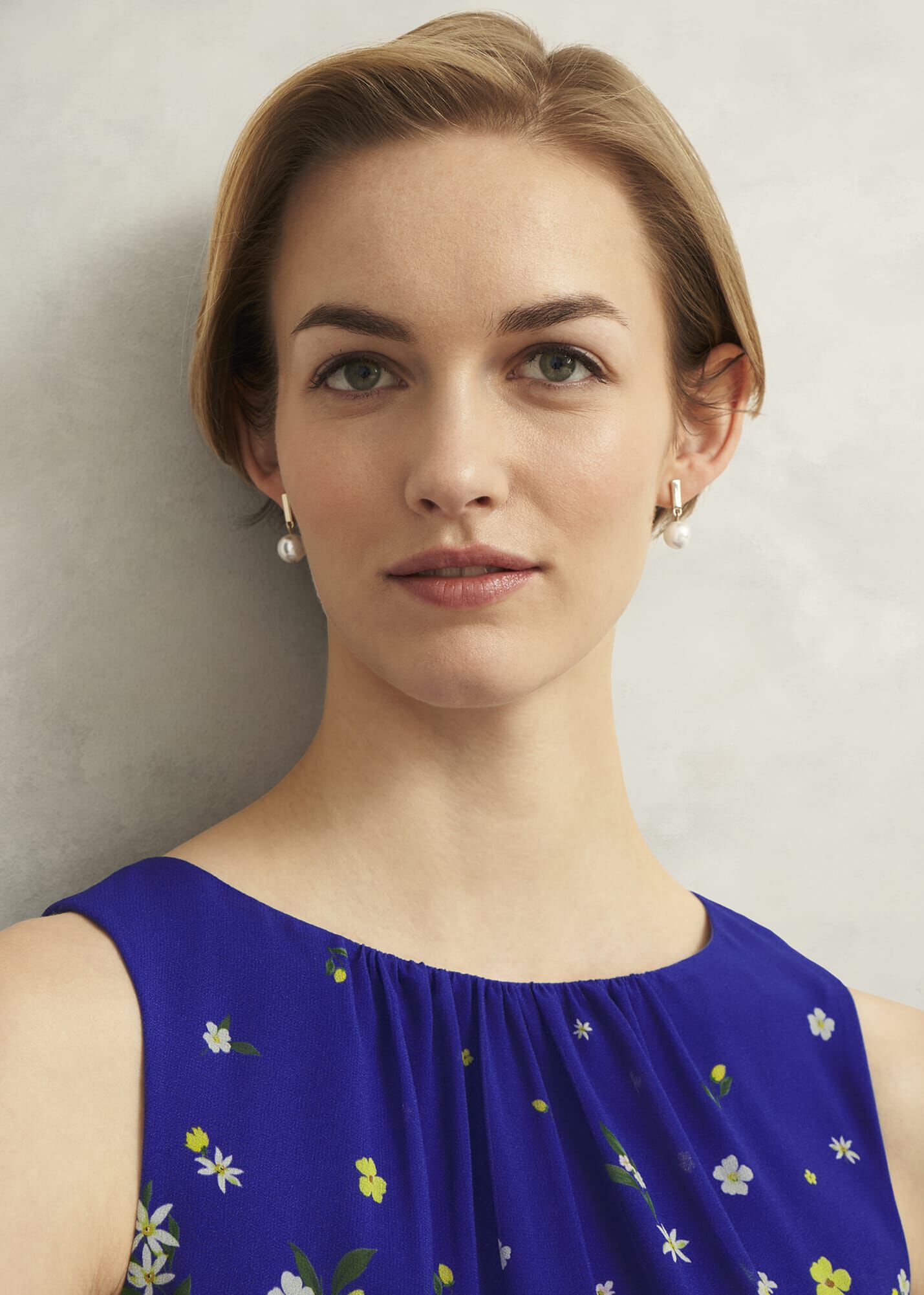 Aria Pearl Earrings | Hobbs UK |