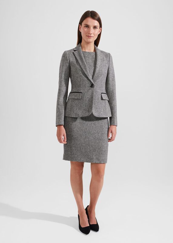 Elle Dress Outfit