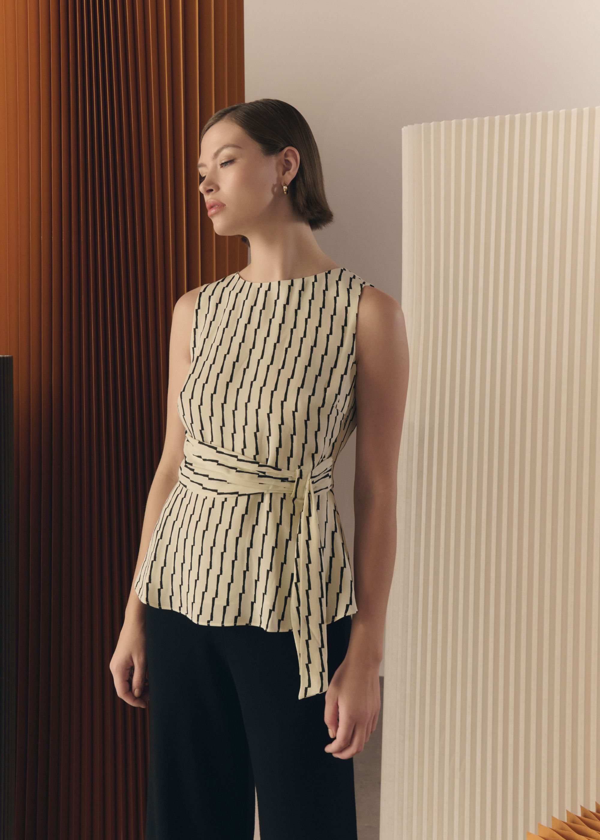 Levens Top | Hobbs US |