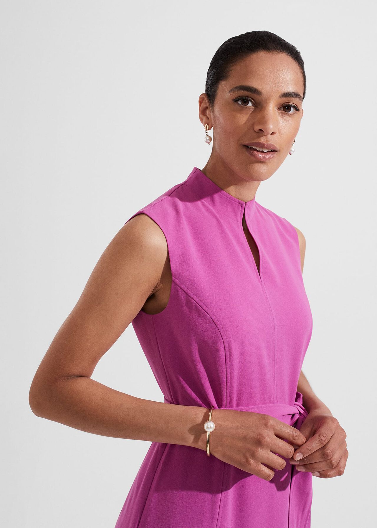 Lottie Cuff, Gold, hi-res
