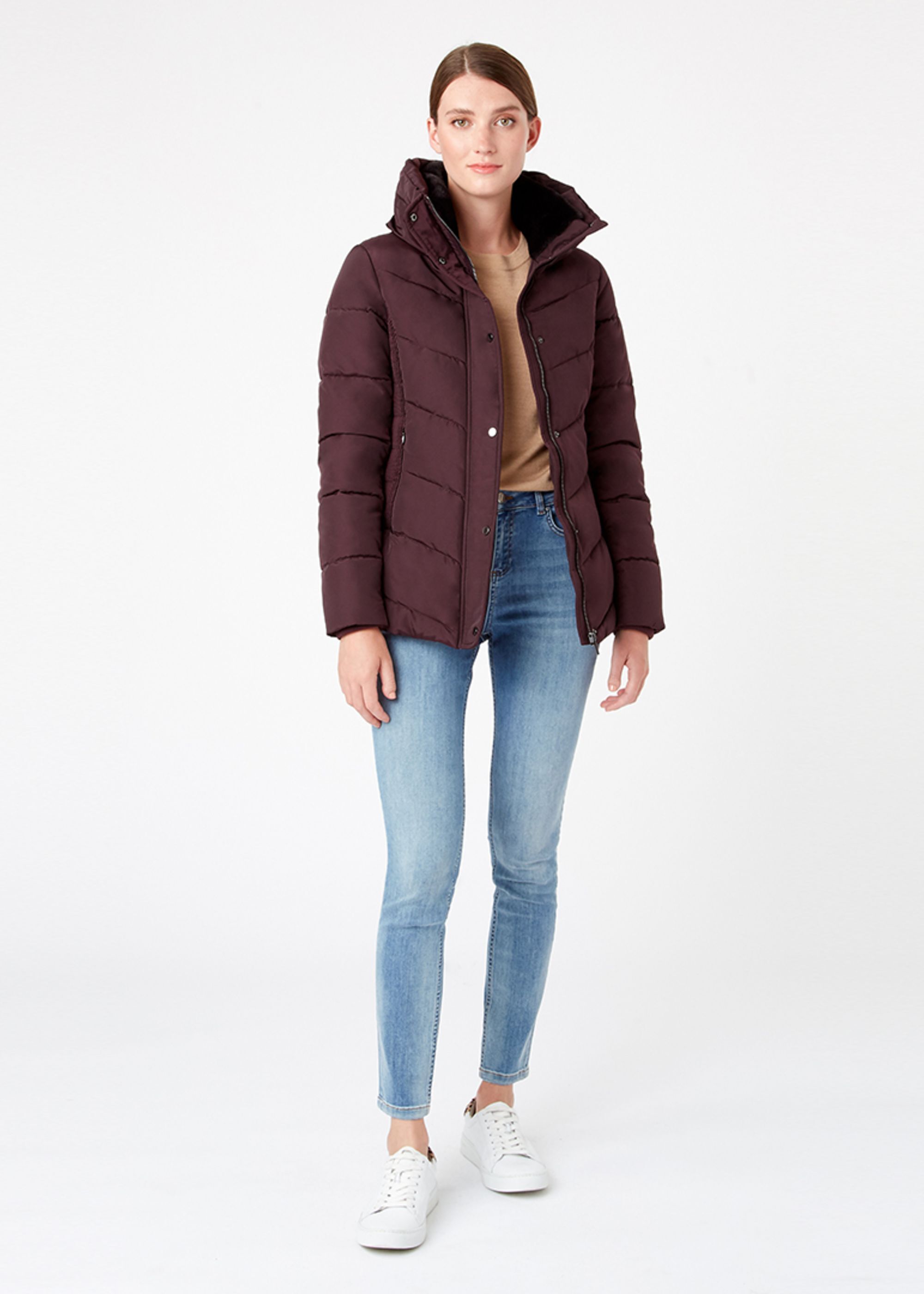 Leonie Puffer | Hobbs