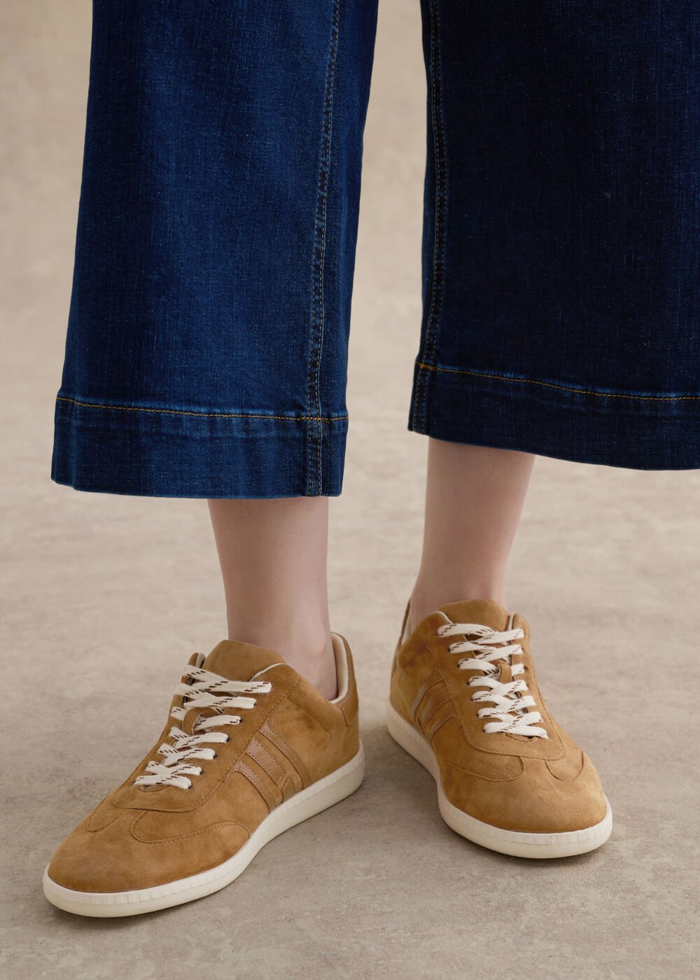 Khloe Suede Trainers, Tan, hi-res