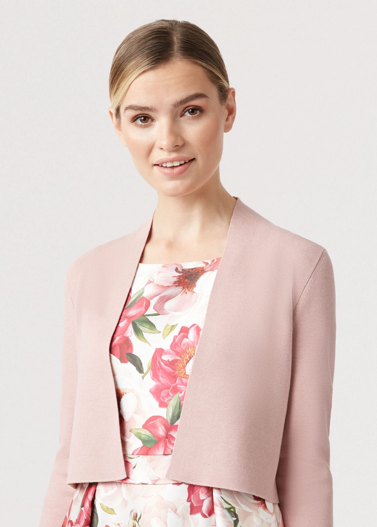 0120-6981-1124L00-ABBEY-CARDIGAN-PALE-PINK_04.jpg?sw=1429&sh=2000&strip=false