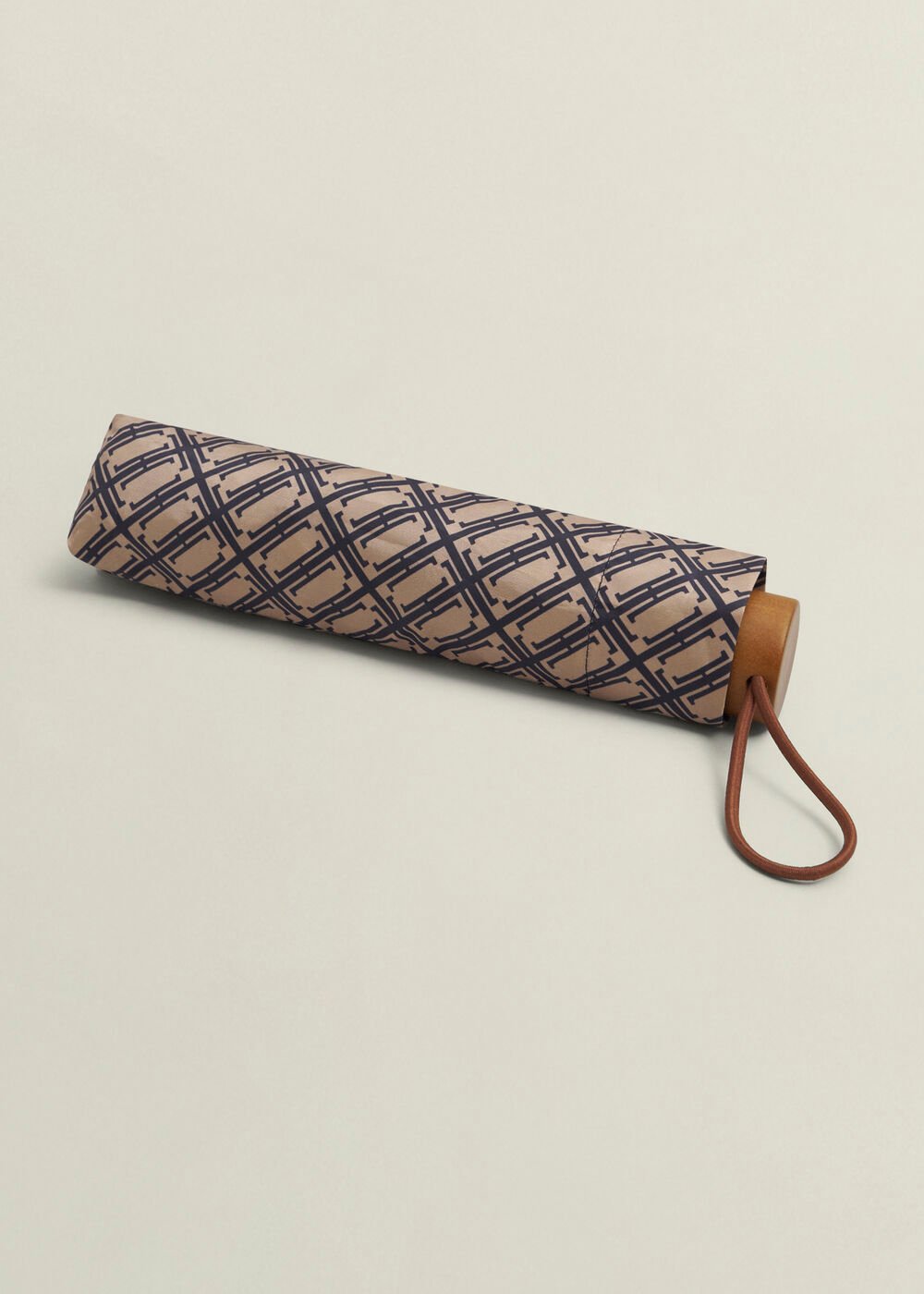 Gwp Compact Umbrella, Black Camel, hi-res