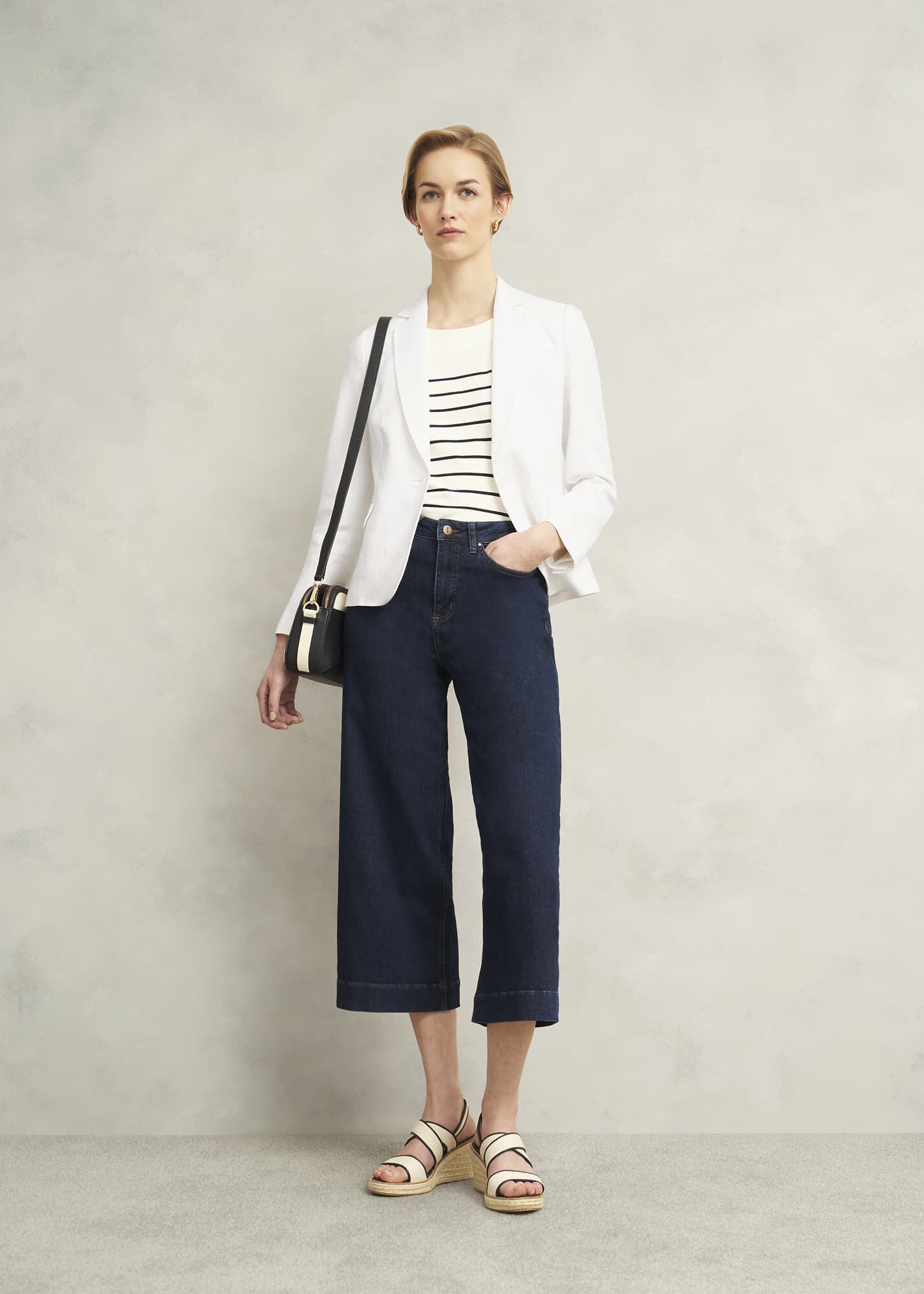 0124-4957-9094L00-BLAKE-LINEN-