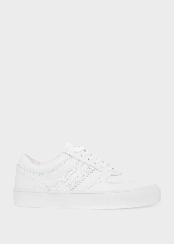 Coralie Trainers