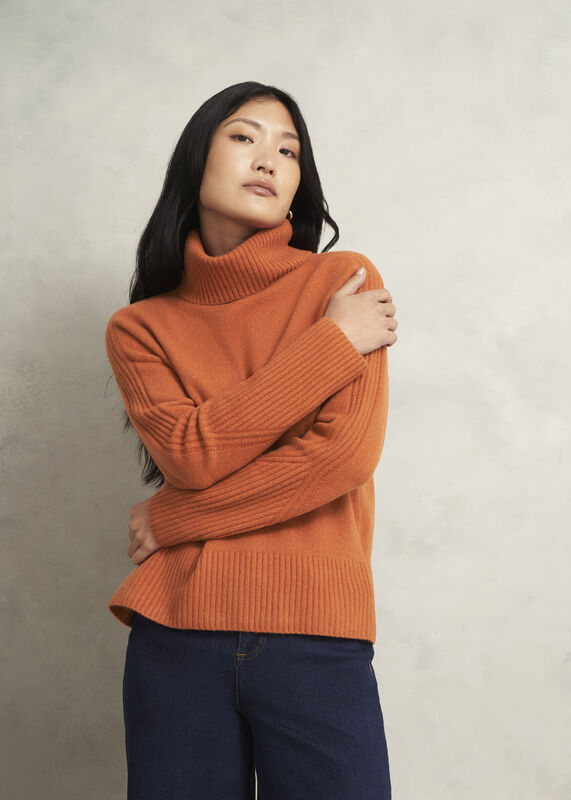 Amber Jumper