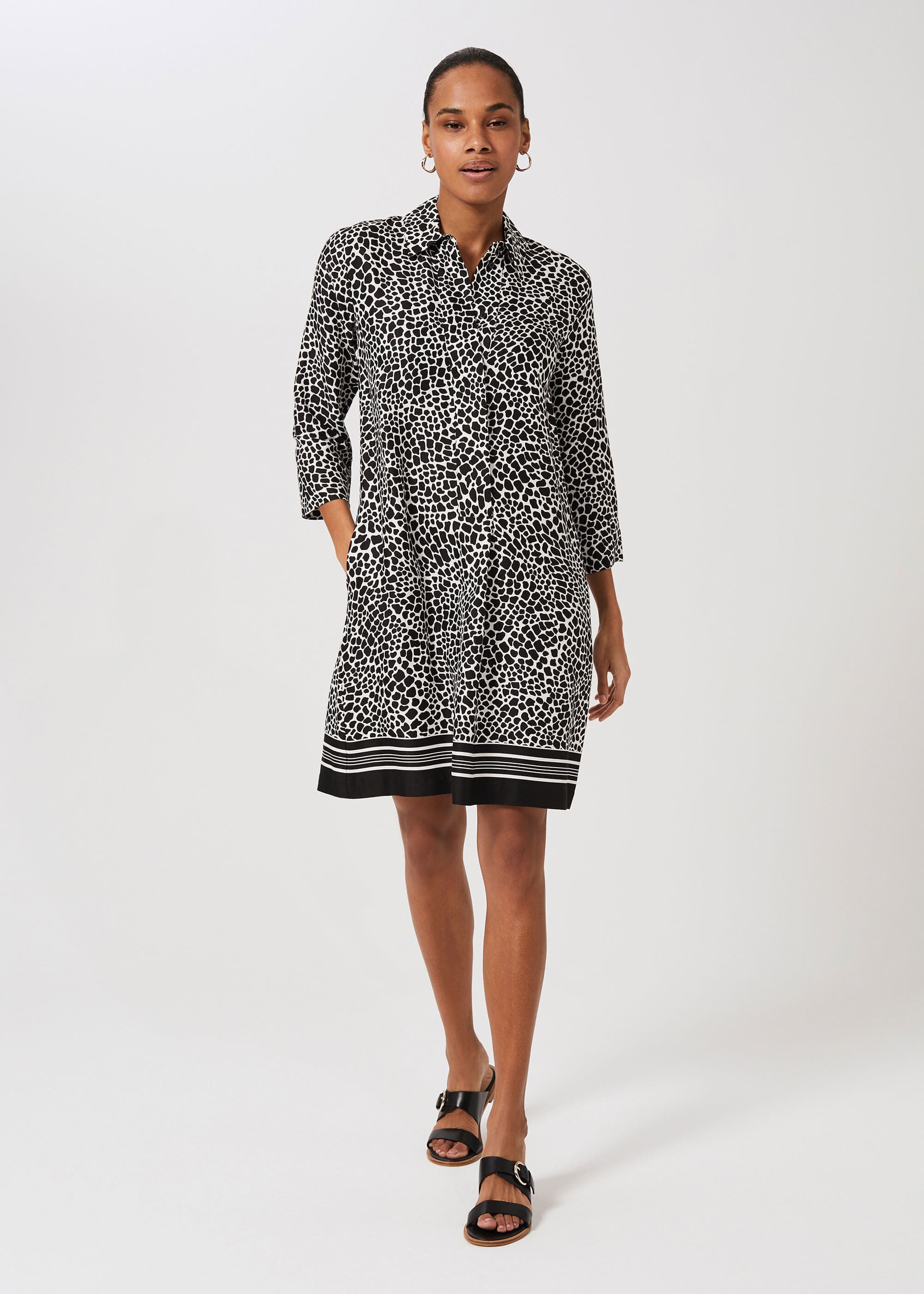 Black and white tunic dress 2025