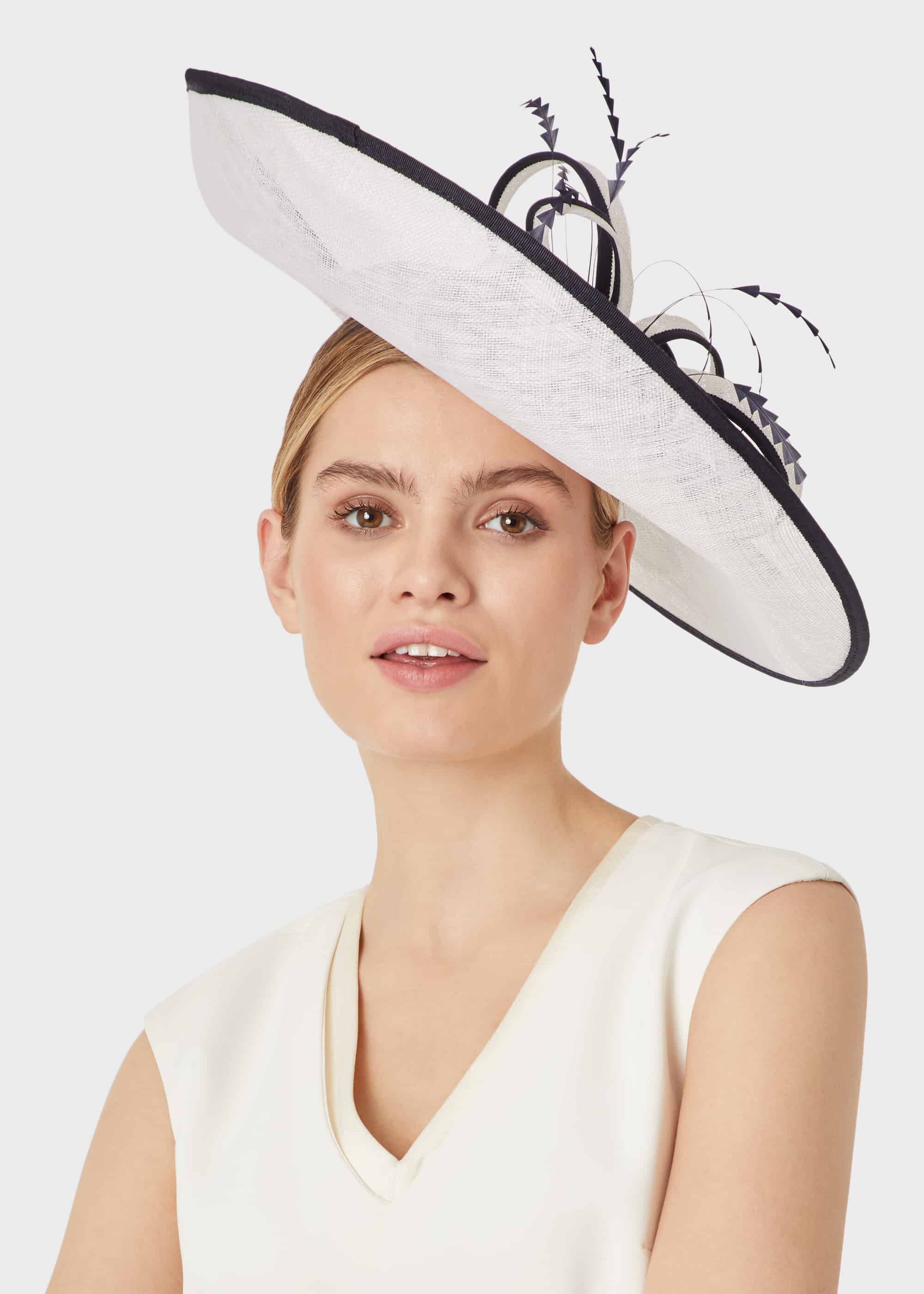 fascinator
